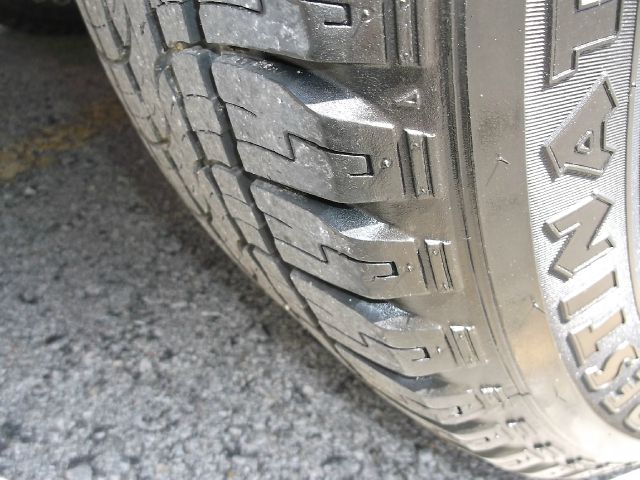 2000 Lincoln Navigator Ram 3500 Diesel 2-WD