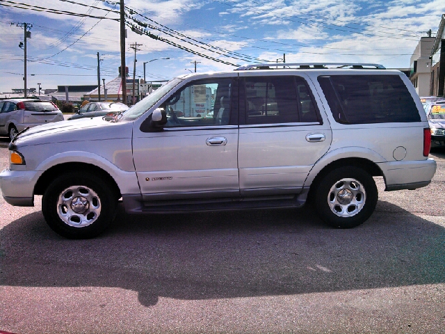 2000 Lincoln Navigator Ram 3500 Diesel 2-WD