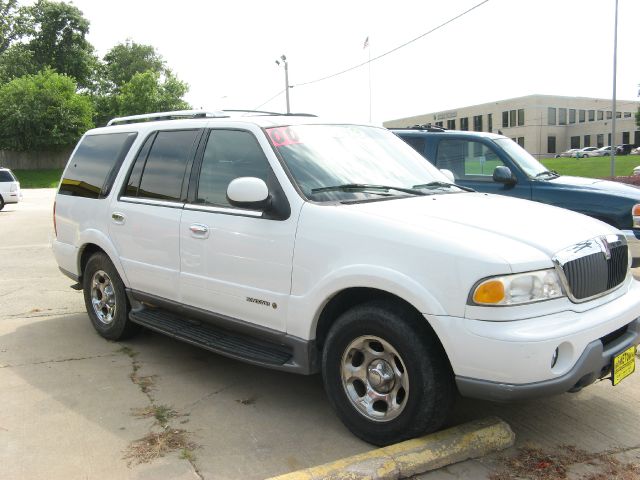 2000 Lincoln Navigator Ram 3500 Diesel 2-WD