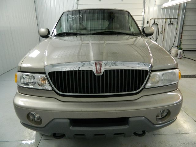 2000 Lincoln Navigator Ram 3500 Diesel 2-WD