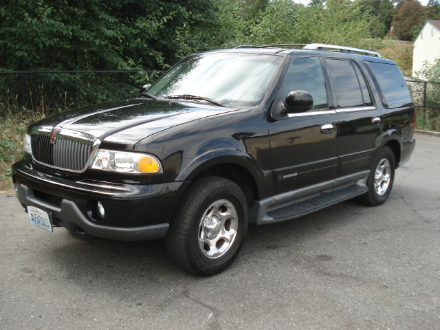 2000 Lincoln Navigator Ram 3500 Diesel 2-WD