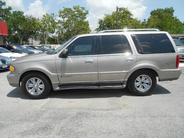 2000 Lincoln Navigator 4wd
