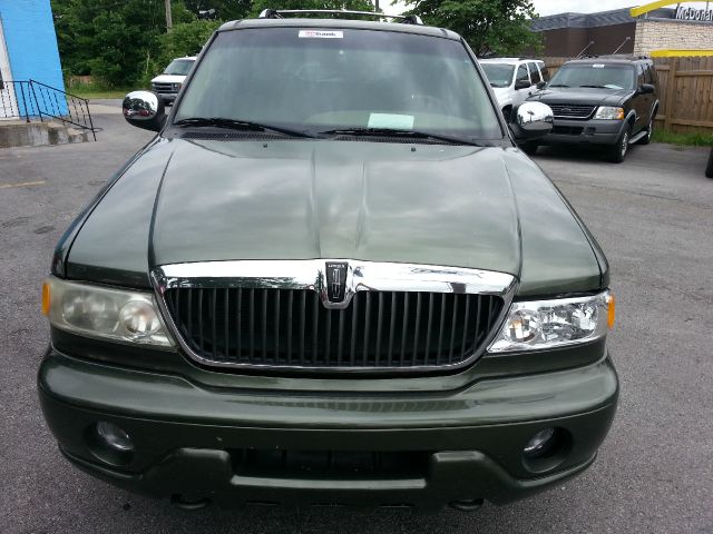 2001 Lincoln Navigator Ram 3500 Diesel 2-WD