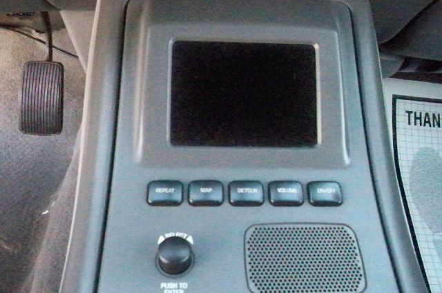 2001 Lincoln Navigator Ram 3500 Diesel 2-WD