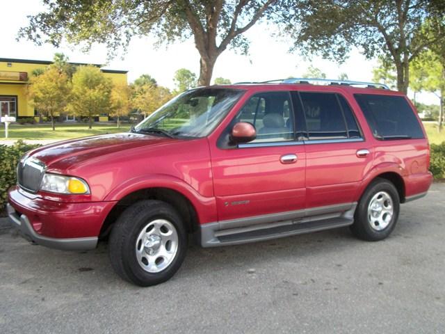 2001 Lincoln Navigator Unknown