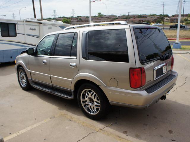 2001 Lincoln Navigator Unknown