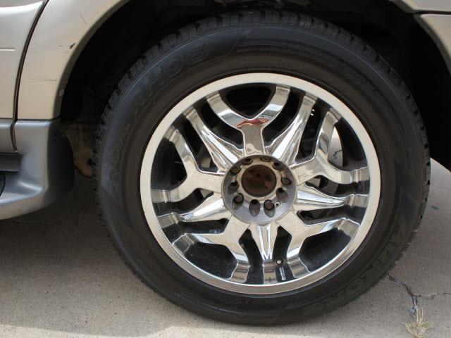 2001 Lincoln Navigator Unknown