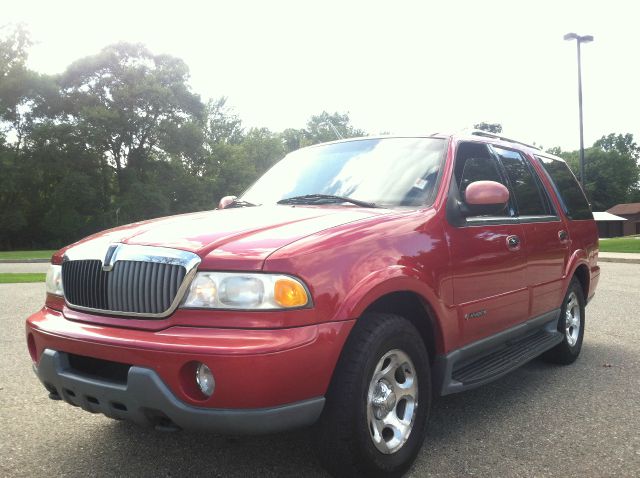 2001 Lincoln Navigator Ram 3500 Diesel 2-WD