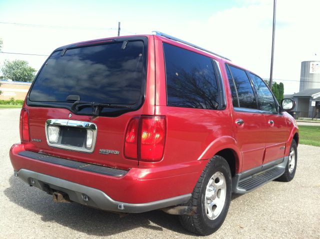 2001 Lincoln Navigator Ram 3500 Diesel 2-WD