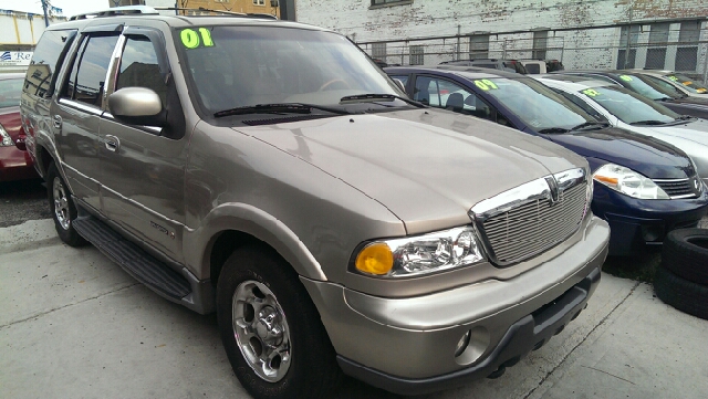 2001 Lincoln Navigator Ram 3500 Diesel 2-WD