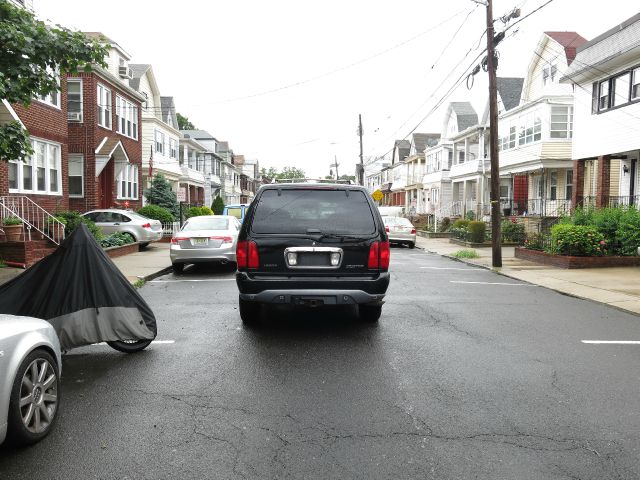 2001 Lincoln Navigator Unknown