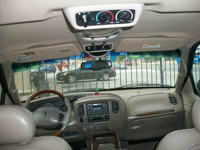 2002 Lincoln Navigator 4wd