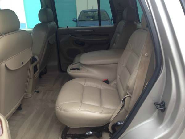 2002 Lincoln Navigator Ram 3500 Diesel 2-WD