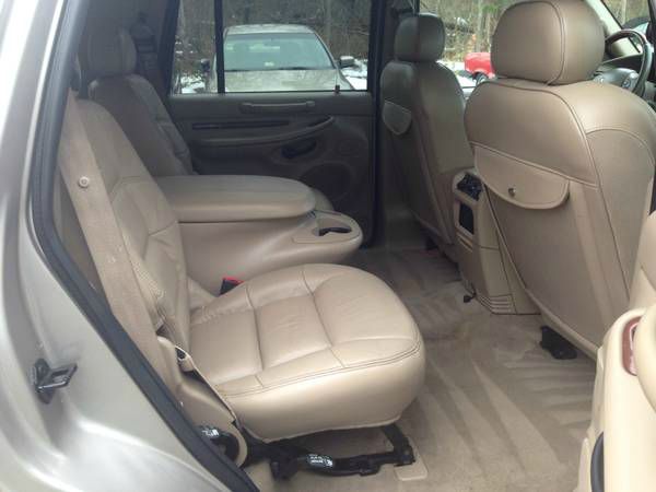 2002 Lincoln Navigator Ram 3500 Diesel 2-WD