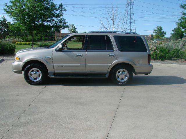 2002 Lincoln Navigator Ram 3500 Diesel 2-WD