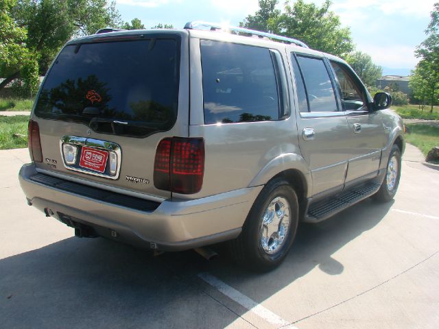 2002 Lincoln Navigator Ram 3500 Diesel 2-WD