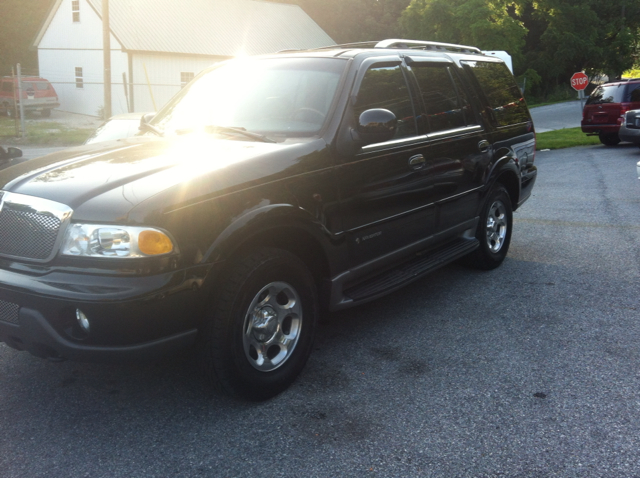 2002 Lincoln Navigator Ram 3500 Diesel 2-WD