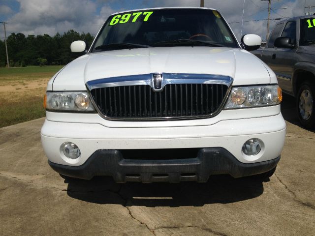2002 Lincoln Navigator Unknown