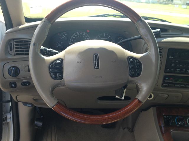 2002 Lincoln Navigator Unknown