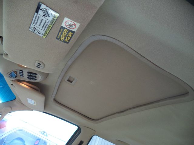 2002 Lincoln Navigator Ram 3500 Diesel 2-WD