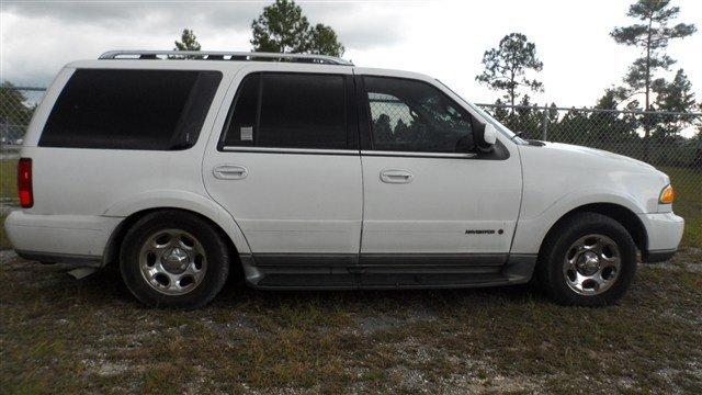 2002 Lincoln Navigator Unknown