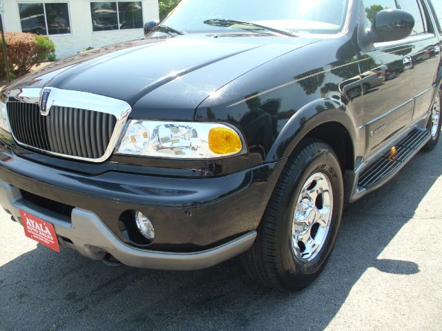 2002 Lincoln Navigator Ram 3500 Diesel 2-WD