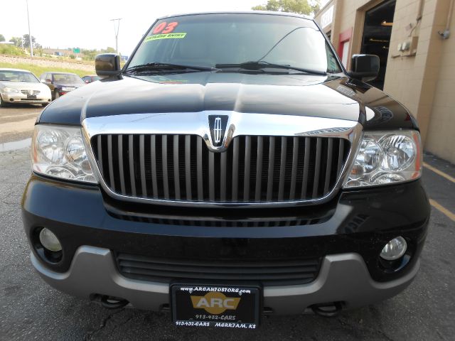 2003 Lincoln Navigator 2dr Coupe Convertible