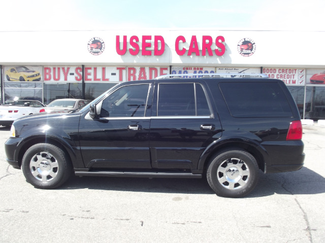 2003 Lincoln Navigator Coupe