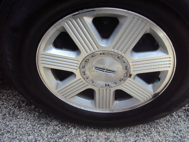 2003 Lincoln Navigator 2.8 Avant Quattro AWD