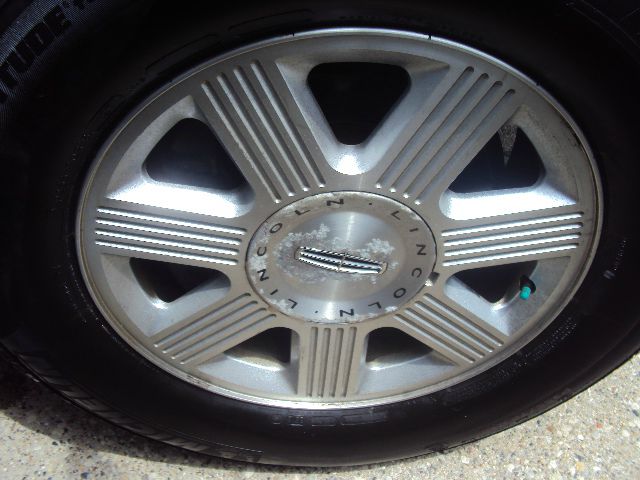 2003 Lincoln Navigator 2.8 Avant Quattro AWD