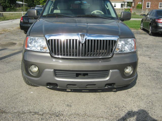 2003 Lincoln Navigator 2.8 Avant Quattro AWD