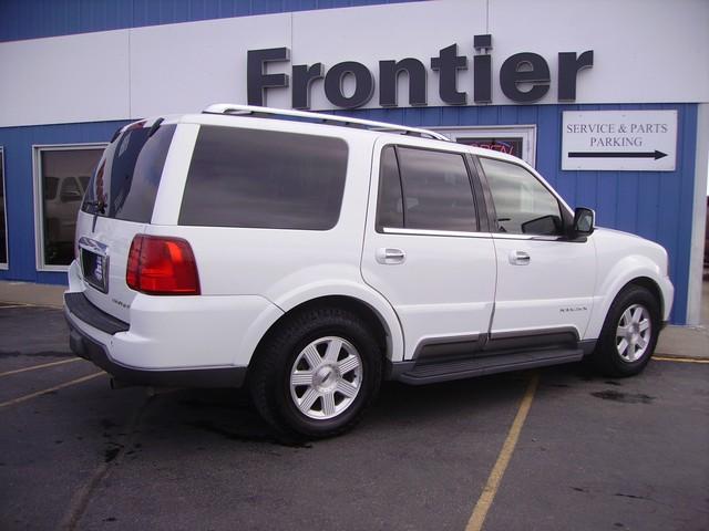 2003 Lincoln Navigator Unknown