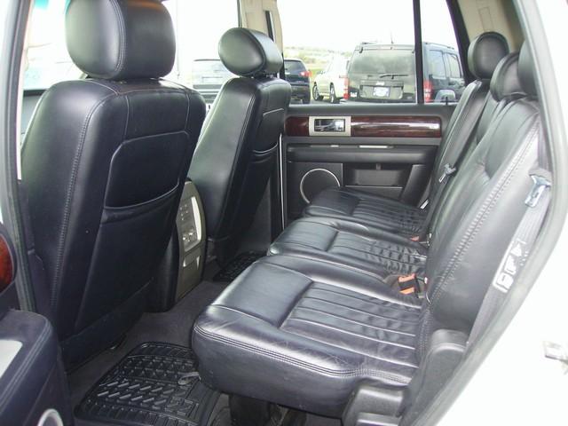 2003 Lincoln Navigator Unknown