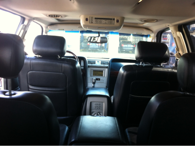 2003 Lincoln Navigator 2dr Coupe Convertible