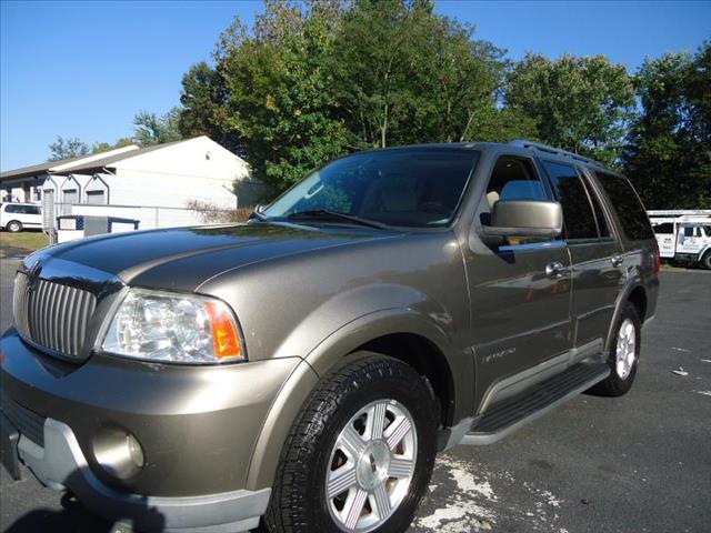 2003 Lincoln Navigator GLS PZEV