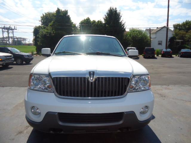 2003 Lincoln Navigator R25