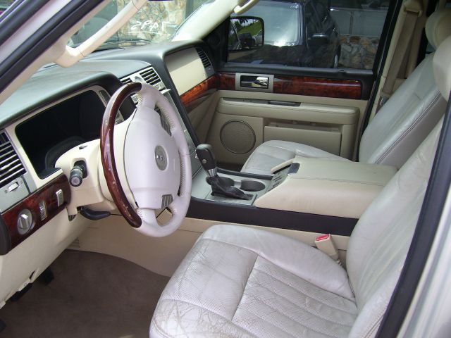 2003 Lincoln Navigator 1500 HD LT