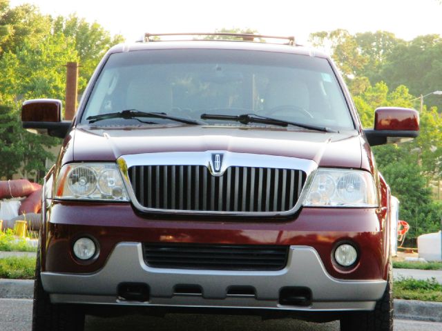 2003 Lincoln Navigator LT Dually