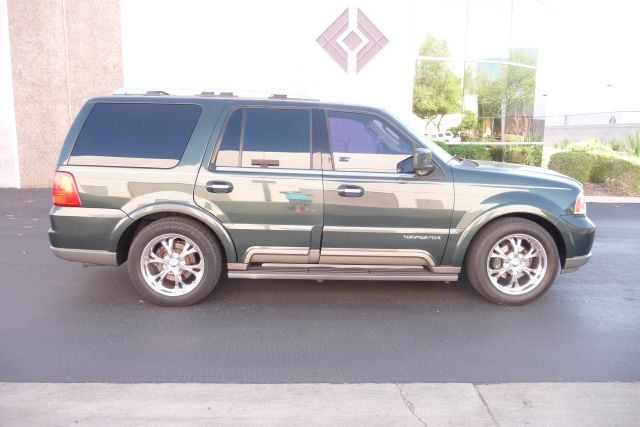 2003 Lincoln Navigator Sport W/navigation
