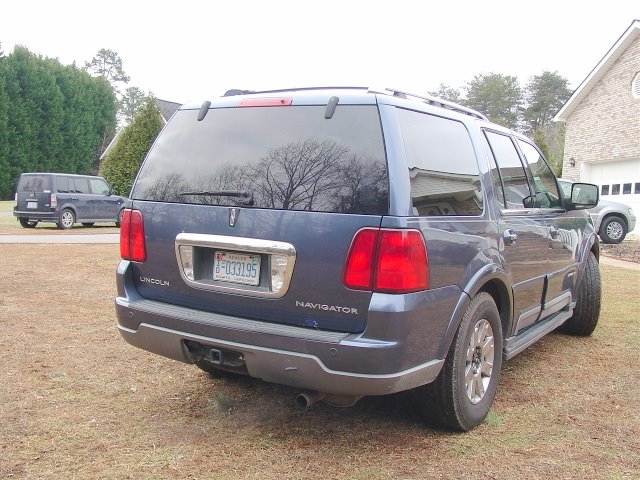 2003 Lincoln Navigator 2.8 Avant Quattro AWD