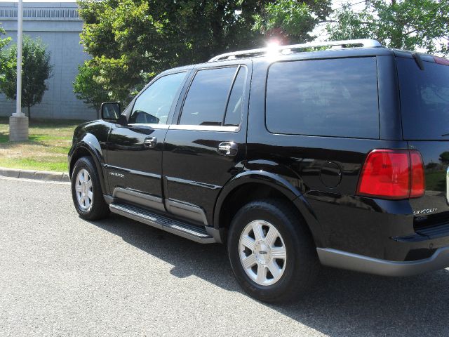 2003 Lincoln Navigator 2.8 Avant Quattro AWD