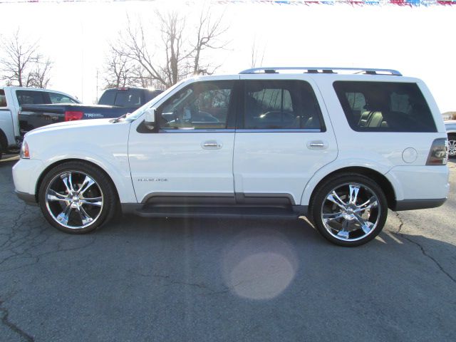 2004 Lincoln Navigator Sport W/navigation