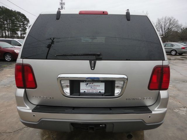 2004 Lincoln Navigator Unknown