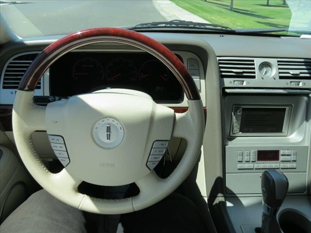 2004 Lincoln Navigator Convertible Sulev
