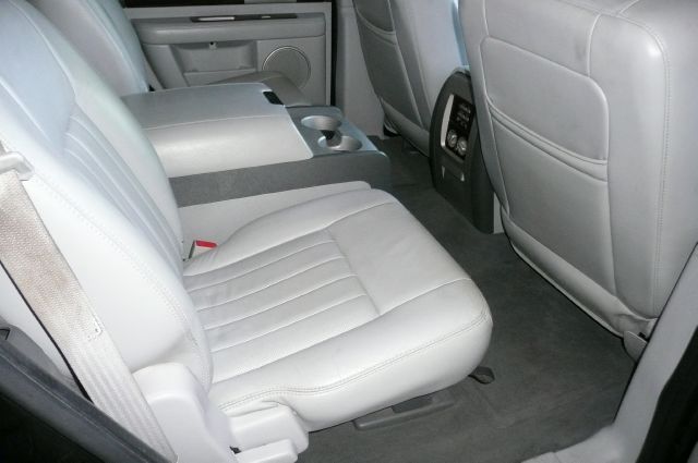 2004 Lincoln Navigator 2dr Coupe Convertible