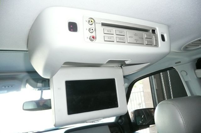 2004 Lincoln Navigator 2dr Coupe Convertible