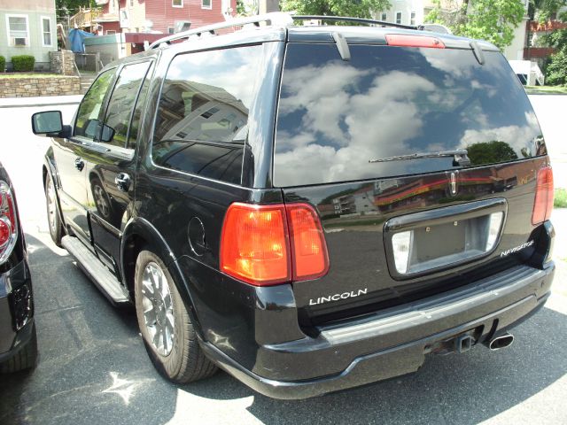 2004 Lincoln Navigator Sport W/navigation