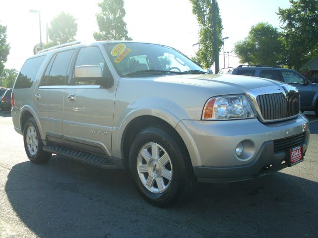 2004 Lincoln Navigator 2dr Coupe Convertible