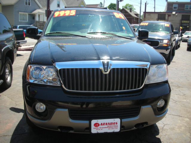 2004 Lincoln Navigator 2dr Coupe Convertible
