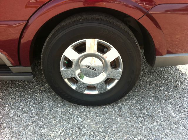 2004 Lincoln Navigator Sport W/navigation